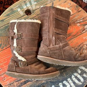 Ugg Sherpa Lined Zip Boots